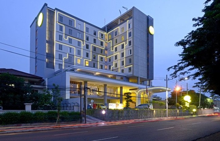 Inilah YELLO Hotel Jumasari Termurah Di Surabaya, Yang Cocok Berlibur Bareng Keluarga!