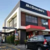 Enaknya Drive Thru McDonald's Sumedang Dekat Exit Tol Cisumdawu Gerbang Sumedang Utara