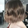 Tren Warna Rambut Remaja: Eksplorasi Keunikan dalam Coffee Balayage