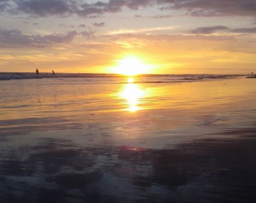 Melihat Keistimewaan dari Desa Nelayan dan Kebiasaan Nelayan di Pesisir Pantai Sumedang Indah