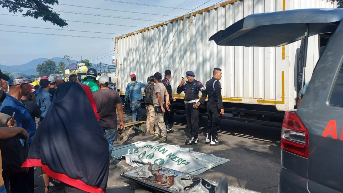 Pengendara Motor Tewas Tragis Dalam Kecelakaan 