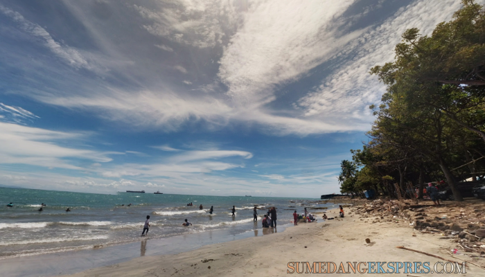 Capek Setelah Seharian Ngerjain Tugas Sekolah? Yuk Jalan Jalan Ke Pantai Cilegon Banten