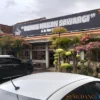 Rumah Makan Instagramable Dekat Dengan Jalan Tol Cisumdawu, Yuk Kepoin Tempat Makan Sederhana Ini, Tidak Bikin Kantong Nangis!