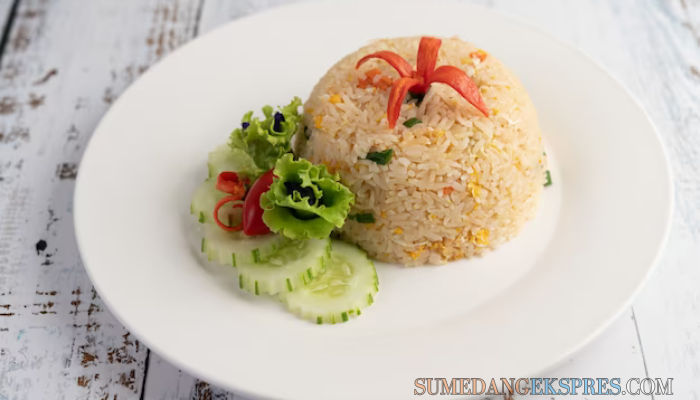 Resep Nasi Goreng Sederhana Untuk Pemula, Nasi Goreng Tanpa Kecap Cocok Untuk Pemula