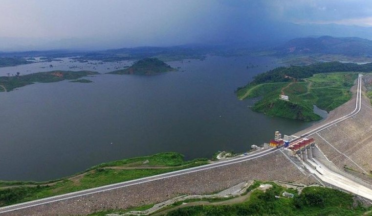 Wisata memancing di danau-danau di Sumedang Contohnya Waduk Jatigede jadi Objek Wisata dan Surganya Pemancing Ikan Wajib Dikunjungi!