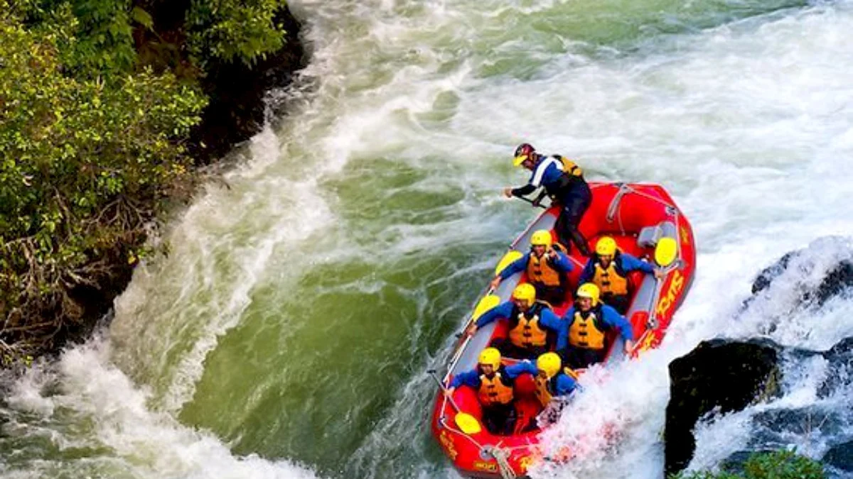 Kegiatan Outdoor Bareng Ayang Arung Jerang di Wisata air Sharongghe Majalengka Lewat Jalan Tol Cisummdawu Biar Ga Telat