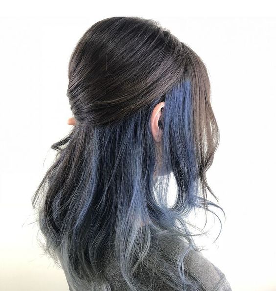 5 Ide Warna Rambut Biru Dan Cara Merawatnya!