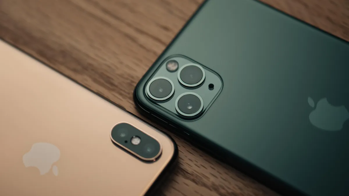 iPhone XS vs iPhone 11 Nih! Mending Pilih Mana Ya?