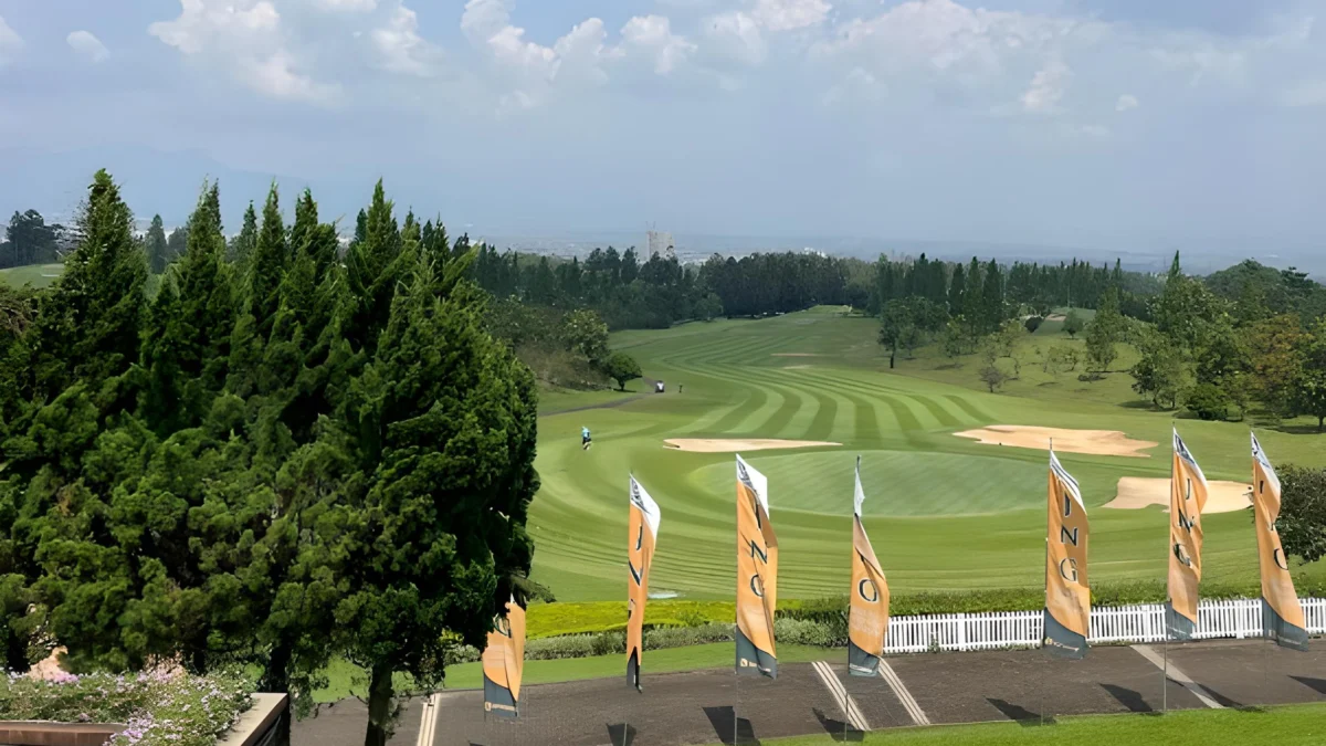 Ingin Mencoba Belajar Golf Tidak Usah Risau, Lewat Gerbang Karapyak Tol Cisumdawu Bisa Langsung Ke Jatinangor National Golf & Resort