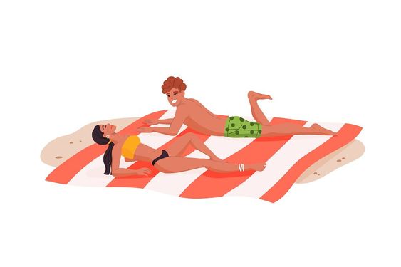 Sunbathing di Pantai Pangandaran: Berbagi Romantisme Bersama Sang Ayang