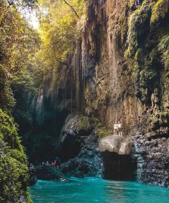 Kenikmatan Mendalam di Pelukan Alam: Green Canyon Pangandaran, Pesona Pulau Jawa