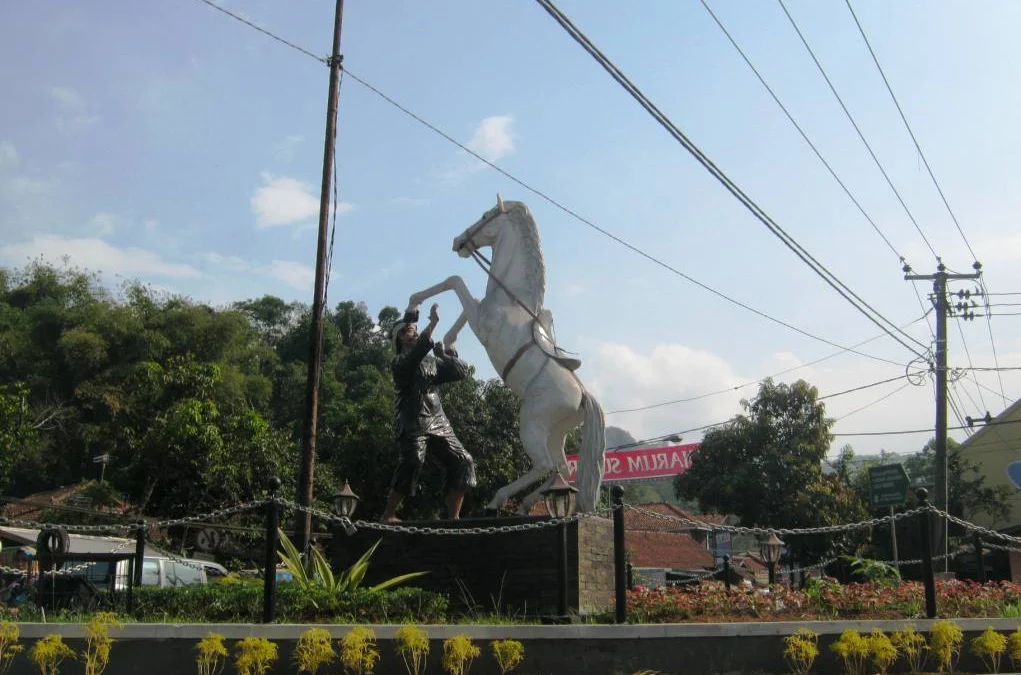 Asal Usul patung kuda khas daerah Sumedang