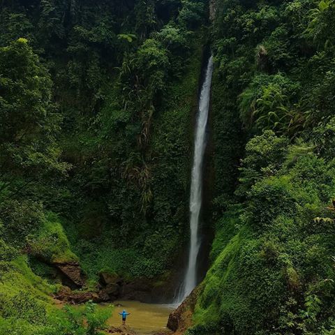 Destinasi wisata air terjun Sumedang