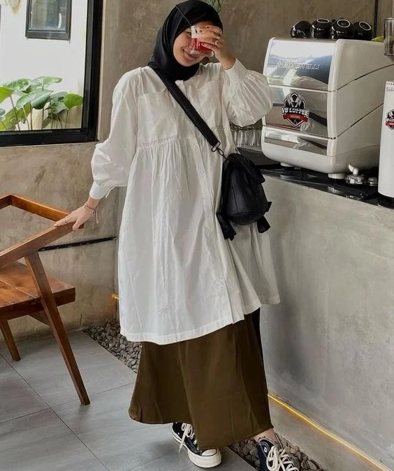 OOTD Gamis Putih Untuk OTW Kampus dan Kajian Di Jamin Nyaman dan Gak Akan Gerah Di Body 🥵