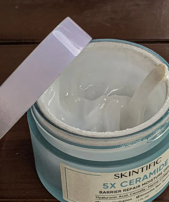 Cream Skintific Moisturizer untuk Transformasi Kulit yang Lebih Cerah dan Sehat dalam 2 Minggu! Cream Skintific Moisturizer untuk Transformasi Kulit yang Lebih Cerah dan Sehat dalam 2 Minggu!