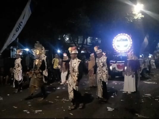 SMPN 4 Sumedang Dukung Kegiatan Pawai Lampion.