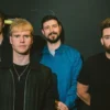 Makna Lirik Lagu Moving On - Kodaline : Sometime in the future maybe we can get together (Lengkap Dengan Terjemahan)