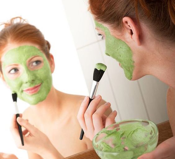 Rekomendasi Skincare Alami Untuk Memutihkan Wajah