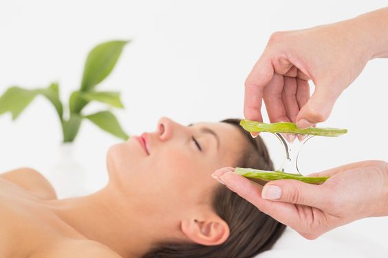 4 Skincare Alami untuk Kulit Kering dan Kusam 4 Skincare Alami untuk Kulit Kering dan Kusam