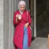 5 Kerudung Warna Unik yang Cocok Dengan Warna Baju Pink Fuschia