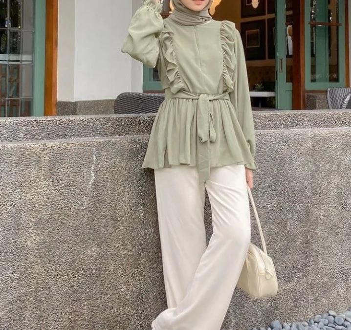 baju sage green cocok sama kerudung warna apa ya? yuk tengok idenya!