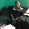 OPTIMIS: Oman Hidayat Sekertaris PusKUD Perwakilan Sumedang, saat ditemui di kantornya, baru-baru ini. (istimewa)