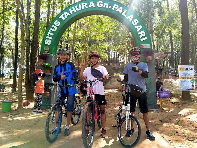 Sekilas mengenai Benteng Gunung Palasari Sumedang