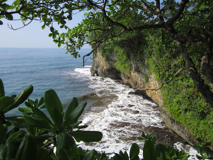 Sumedang ada Wisata alam mirip pantai yang aestetik