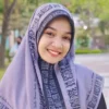 Inilah Profil Dan Biodata Ning Umi Laila Sang Penyanyi Sekaligus Ustadzah Muda!