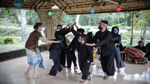 Jejak Sejarah dan Budaya Sunda, Pesona Wisata Berwawasan Warisan