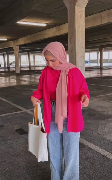 Baju Warna Fuschia Cocok Dengan Jilbab Warna Apa?Bergaya Tanpa Umbar Aurat