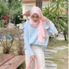 Baju Warna Biru Cocok Dengan Jilbab Pastel Warna Apa? Intip Kombinasi untuk Tampil Beda dan Cantik!