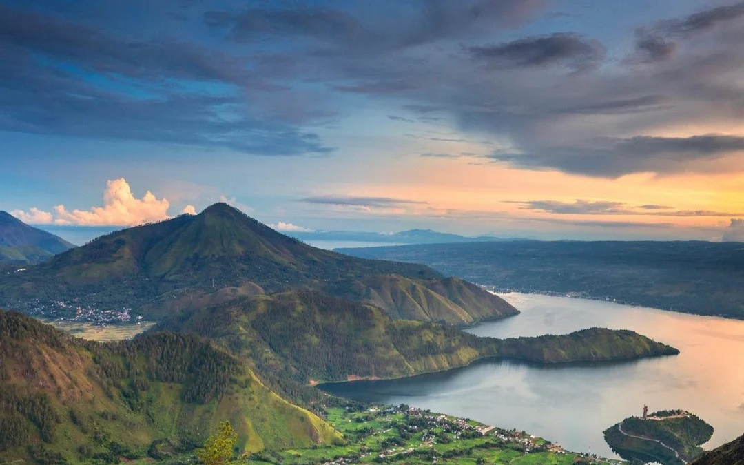 Nikmati Keindahan di Luar Nalar Wisata Sumedang yang Mirip Pulau Samosir