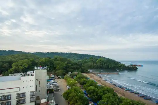 Stay Cation Di Hotel Horison Palma Pangandaran: Bangun Tidur langsung Menikmati Panorama Keindahan Pantai Jawa Barat!