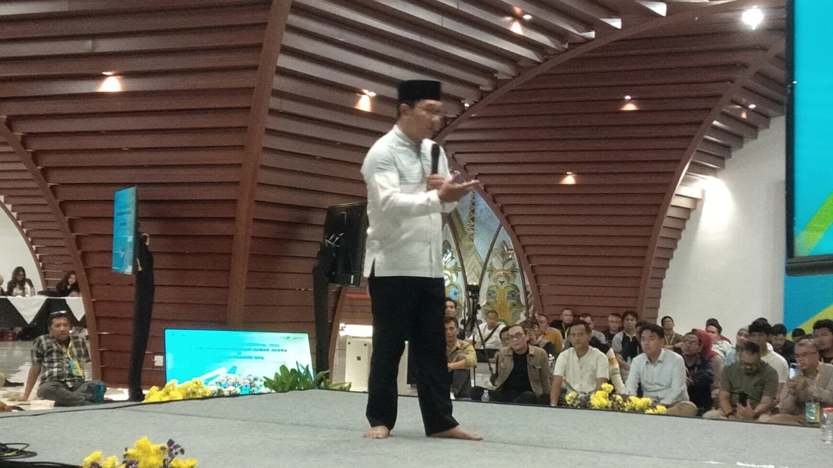 Gubernur Ridwan kamil Cetak 1000 Wartawan Kompeten: Kadang Ada Wartawan yang Sosorongot, Wah Ini Mah Can Lulus UKW