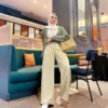 Baju Sage Cocok dengan Kerudung Warna Apa Sih? Yuk Liat 9 Idenya Biar Tampil Stylish!