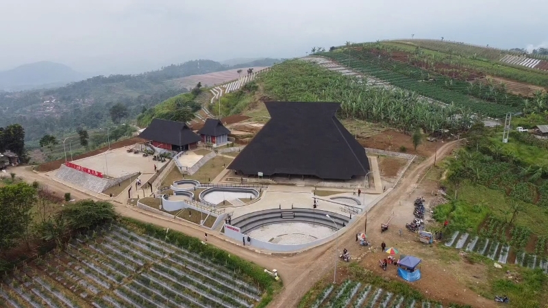 Wisata Geo Theater Rancakalong Sumedang Mengupas Sejarah Sunda Melalui Layar yang Hidup