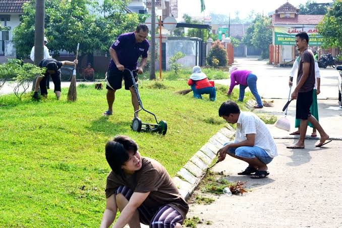 Sangat Semangat! Inilah Keterlibatan Masyarakat dalam Kampanye Lingkungan Bersih di Sumedang