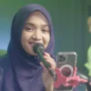 Lirik Lagu Ning Umi Laila - Alamate Anak Sholeh Lengkap dengan Arab