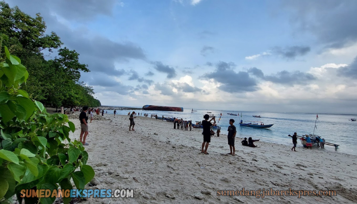 Jangan Ngaku Pecinta Wisata Adrenalin Kalau Belum Pernah ke Pangandaran Beach Jawa Barat Jangan Ngaku Pecinta Wisata Adrenalin Kalau Belum Pernah ke Pangandaran Beach Jawa Barat
