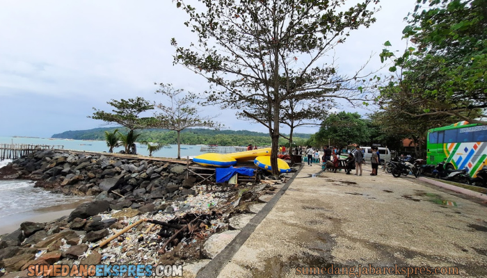 Wisata Sumedang Gajah Depa Punya Wahana Mirip Pantai Pangandaran Cocok di Musim Panas Saat Ini, Cuma Segini Tiket Masuknya!