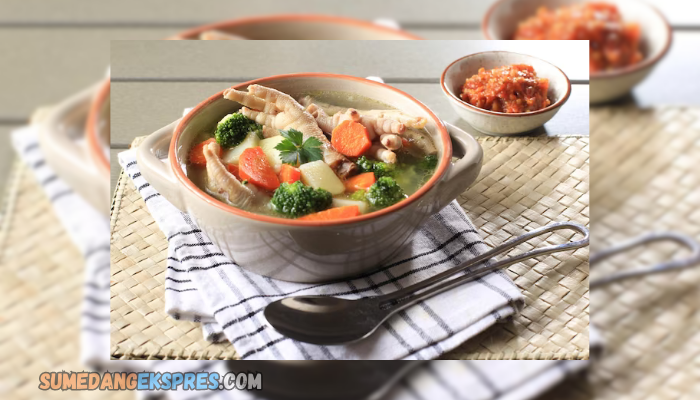 Makan Siang Enak Dengan Sayur Sop Spesial Ceker, Beginilah Resep Sayur Sop Ceker Spesial Yang Bisa Kamu Buat Sendiri Dirumah