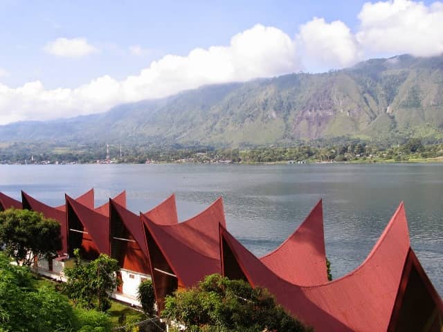 Rugi Sih Kalo Belum Pernah Main ke Wisata Sumedang yang Mirip Pulau Samosir Ada Ini