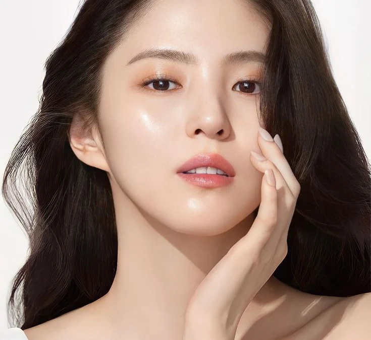 Cantik Itu Simpel: Tutorial Makeup Ala Han So Hee