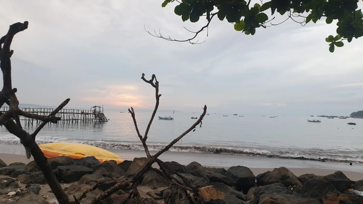 Beginilah Pesona Pantai Sumedang Mirip Dengan Pantai Pangandaran, Punya View Sangat Indah Dan Memukau