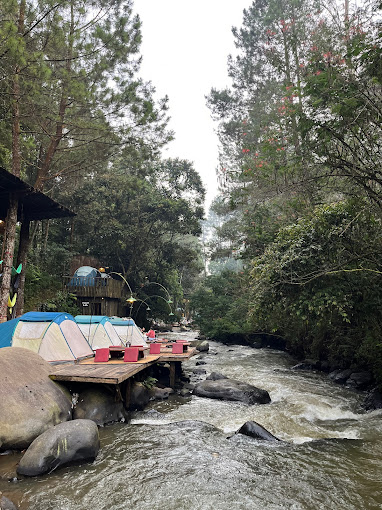 Seru Banget Wisata Alam di Pineus Tilu Campground Pangalengan Bandung