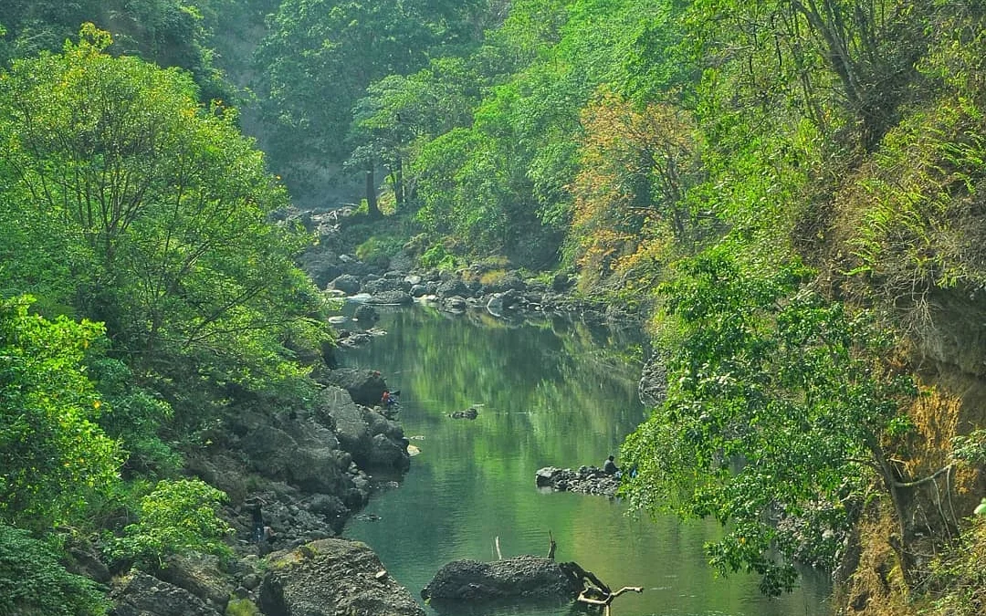 Sungai Cimanuk Sumedang Ini Jarang Orang yang Tau Ya? Kamu Tau Juga Gak? Sini Aja Kepoin!