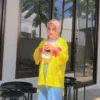 Baju Warna Lemon Cocok dengan Jilbab Warna Apa