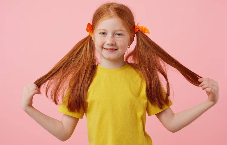 Anak Memiliki Rambut Merah Pada Anak Merupakan Kekurangan Protein, Benar Ga Sih ?