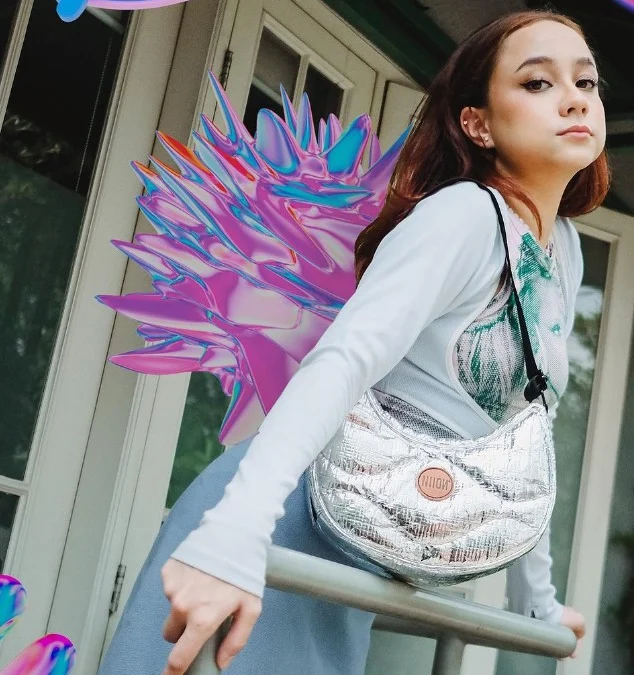 Belanja Khas Bandung: Produk-Produk Kreatif Lokal Tradisional Belanja Khas Bandung: Produk-Produk Kreatif Lokal